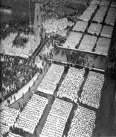 Celebración del Día de la Bandera. 1939.