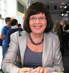 Michi Strausfeld