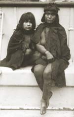 Madre e hija yamanas